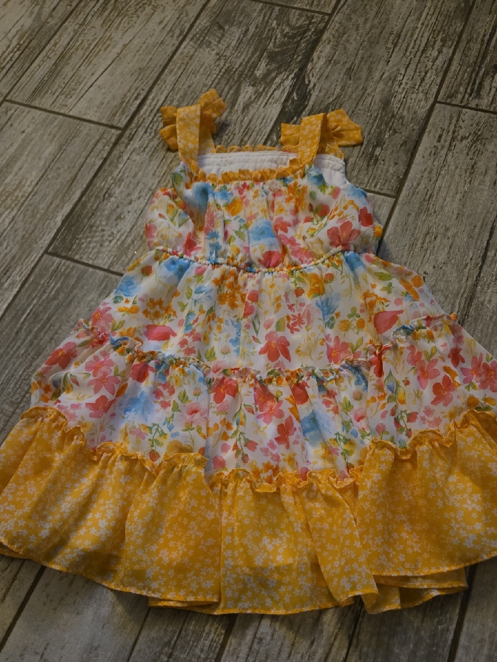 Girls' Yellow Floral Tiered Sundress with Bow Straps - Picture 3 of 3
